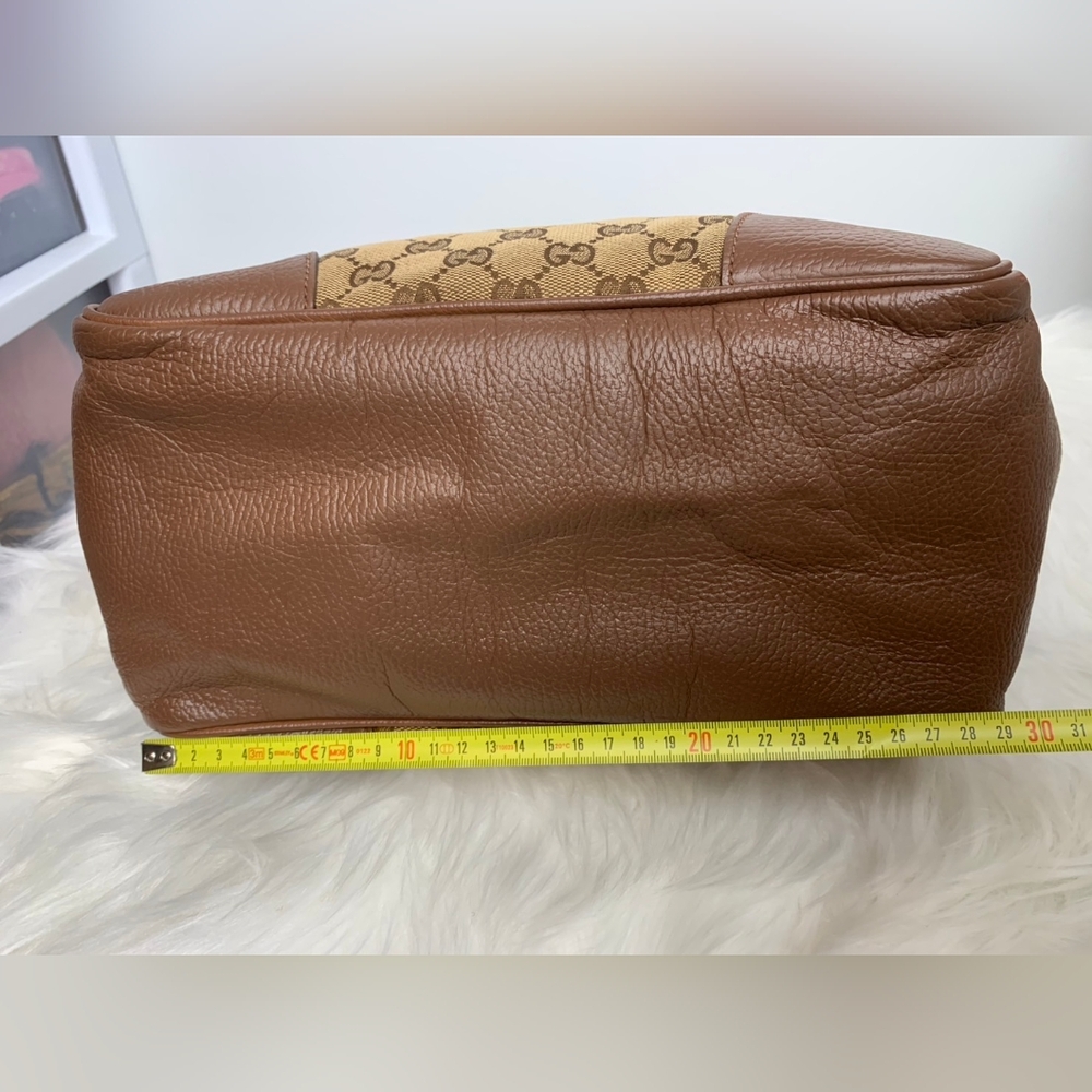 Gucci GG Canvas Bree Medium bag - Picture 13 of 17